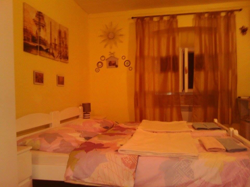 Studio And Rooms Korzo Rijeka Quarto foto